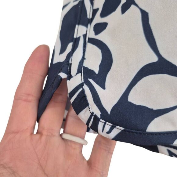 Roxy Women's White & Navy Floral Poly/Spandex Oceanside Endless Summer Boardshor - Picture 6 of 14